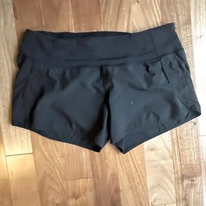 Lululemon speed up lined shorts 4”